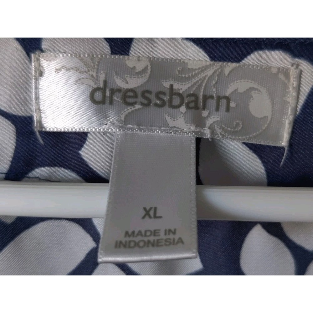Dressbarn Women's Short Sleeve Floral Blouse Pleated Front Round Neck Size XL - Picture 3 of 5